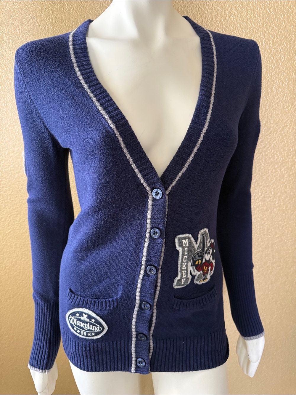 Disneyland Y2K Navy Mickey Mouse Patch V-Neck Cardigan Sweater